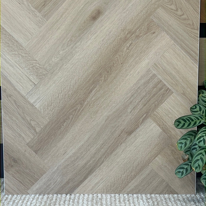 9mm Hybrid Herringbone - Pale Oak (H4243)