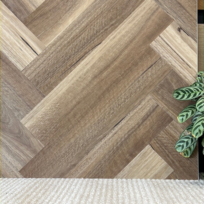 9mm Hybrid Herringbone - Spotted Gum (H4240)