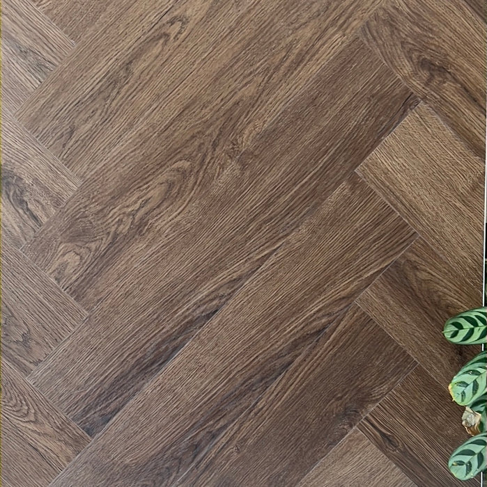 9mm Hybrid Herringbone - Deep Brown Oak (H4244)