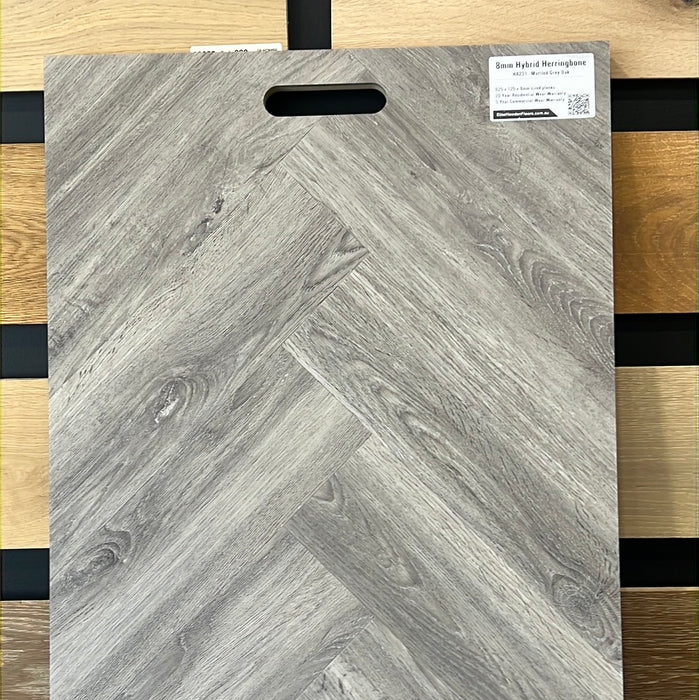 8mm Hybrid Herringbone - Mottled Grey Oak (H4231 - Box)