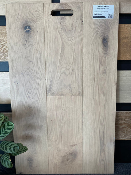 E3165 Premium Straight Board Engineered Oak 15/4mm