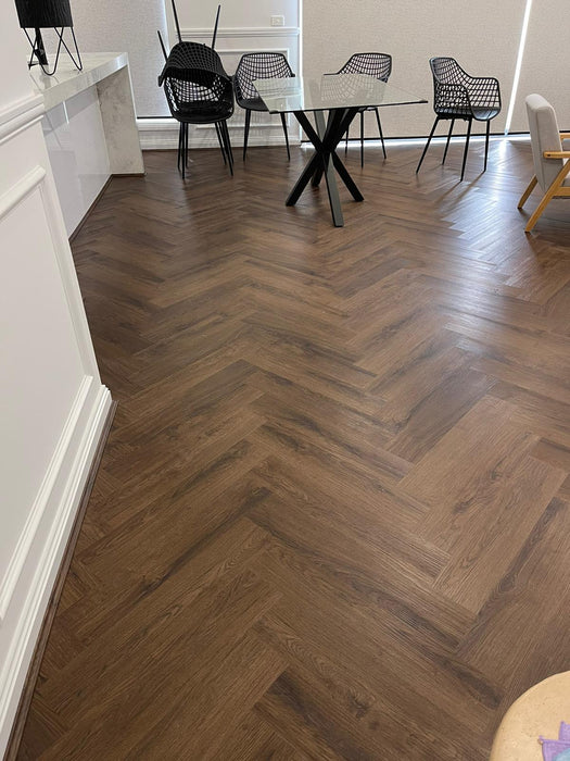 9mm Hybrid Herringbone - Deep Brown Oak (H4244)