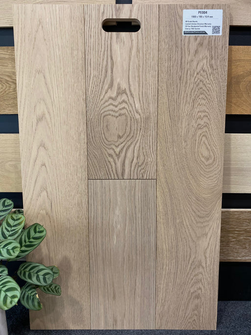 PE004 AB Select Premium Engineered Oak Timber Flooring 15/4mm