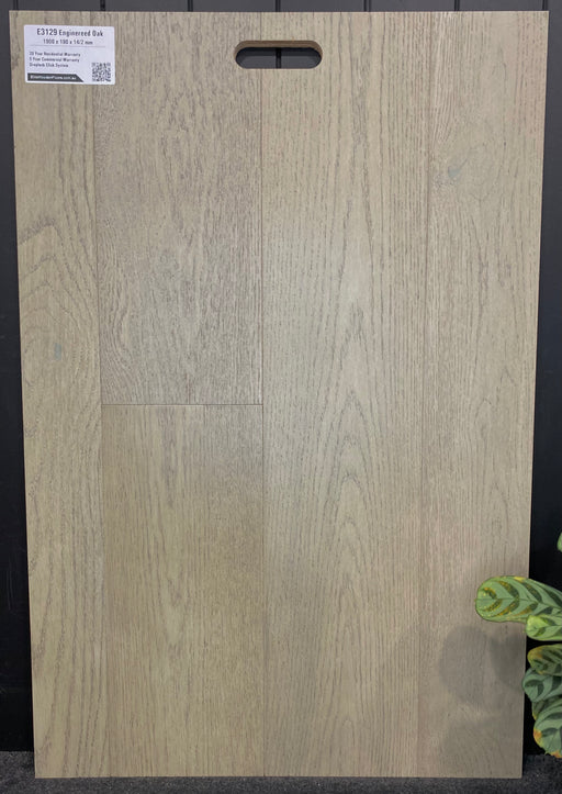 E3129 Economical Straight Board Engineered Oak 14/2mm